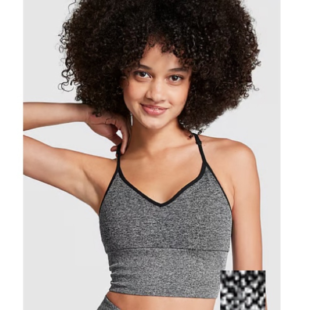 Victoria’s Secret Pink Seamless Sports Bra In Pure Black-Size S NWT🖤
